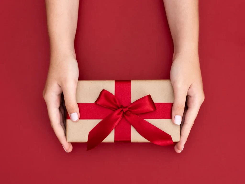 The Psychology of Perceived Value in Gift Buying - HMG Pop Up Paper