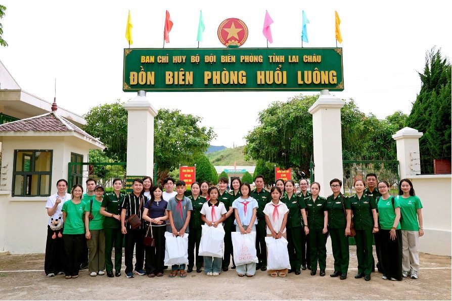 Border Bamboo Rampart - HMG 5